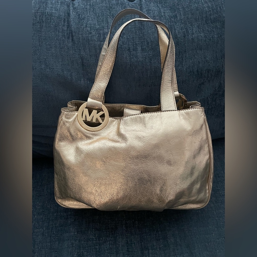 MICHAEL KORS Fulton Gold Metallic Leather Shoulder Bag with Gold Tone Hardware